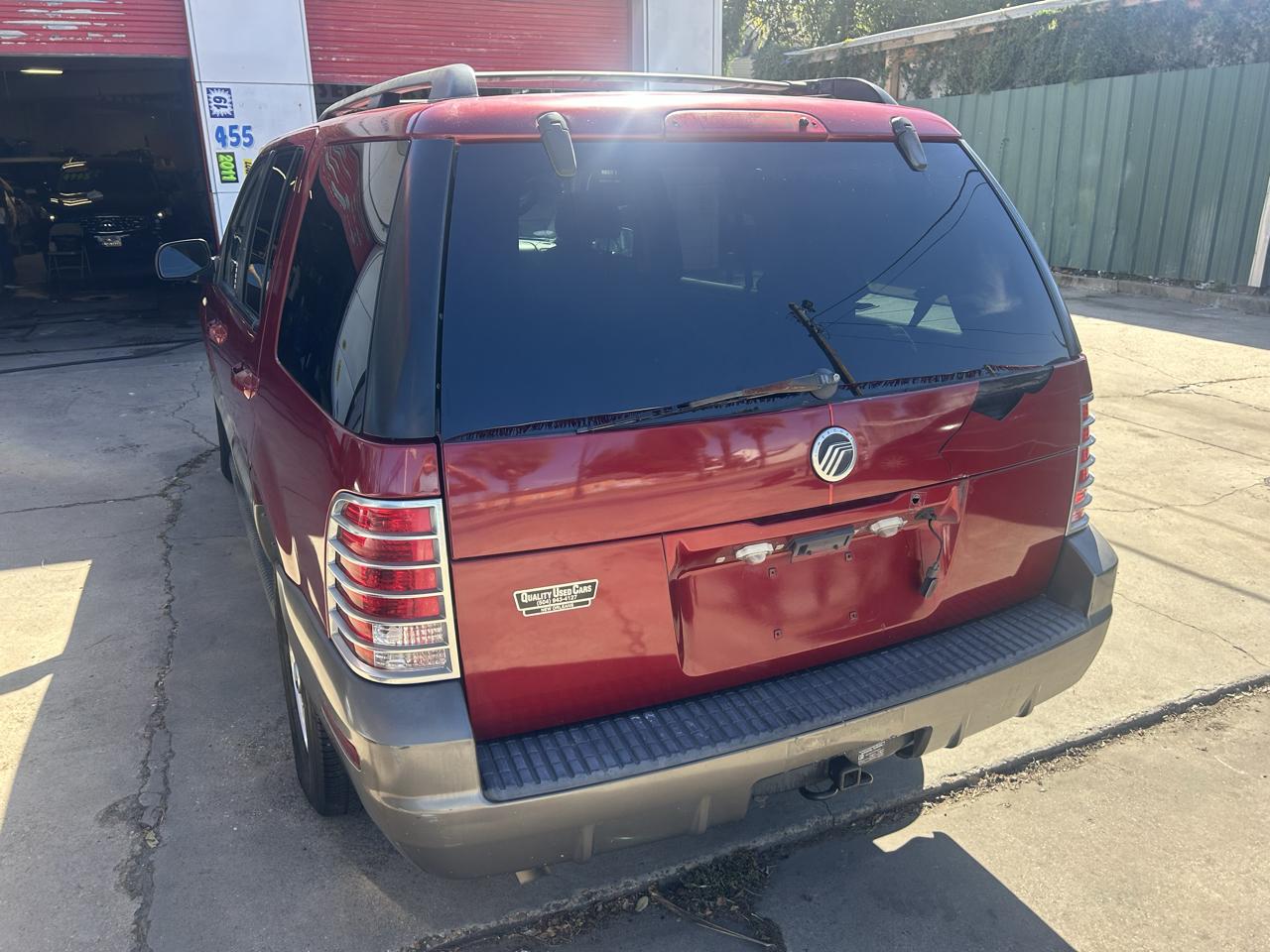 Mercury Mountaineer 4dr 114" WB Convenience 2004