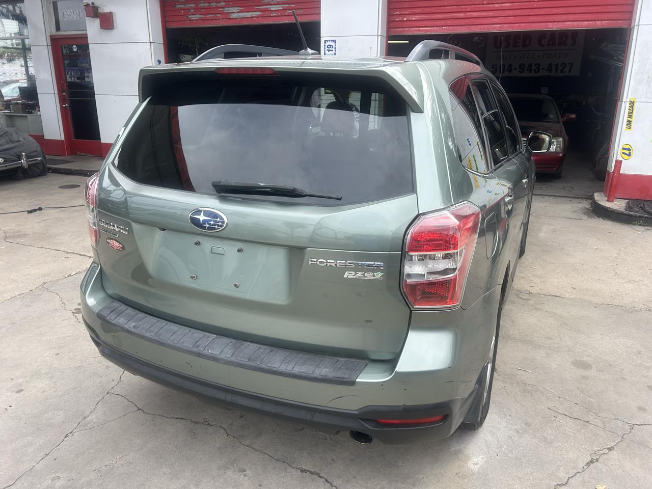 Subaru Forester 4dr CVT 2.5i Limited PZEV 2015