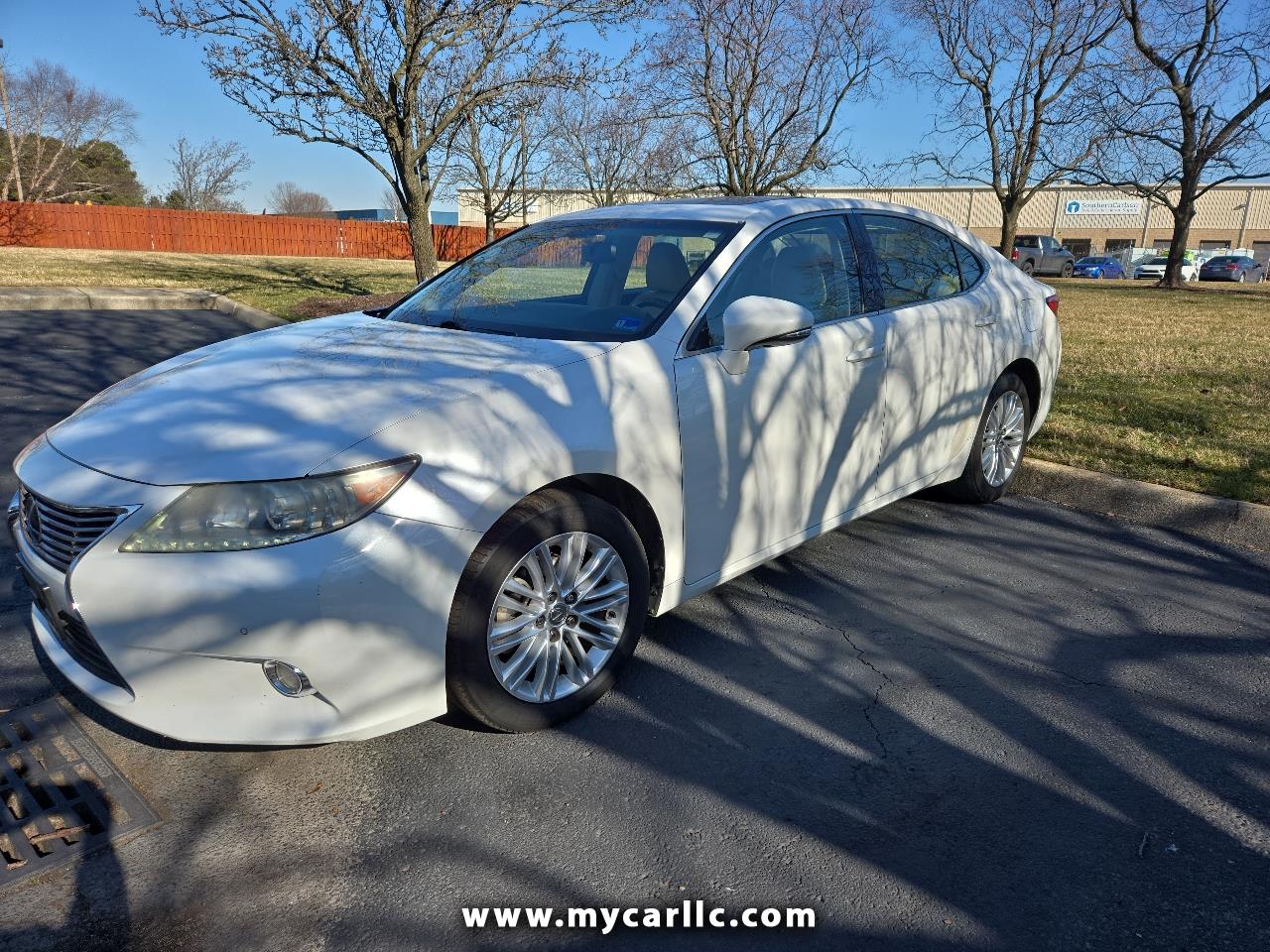 2013 Lexus ES 350 4dr Sdn