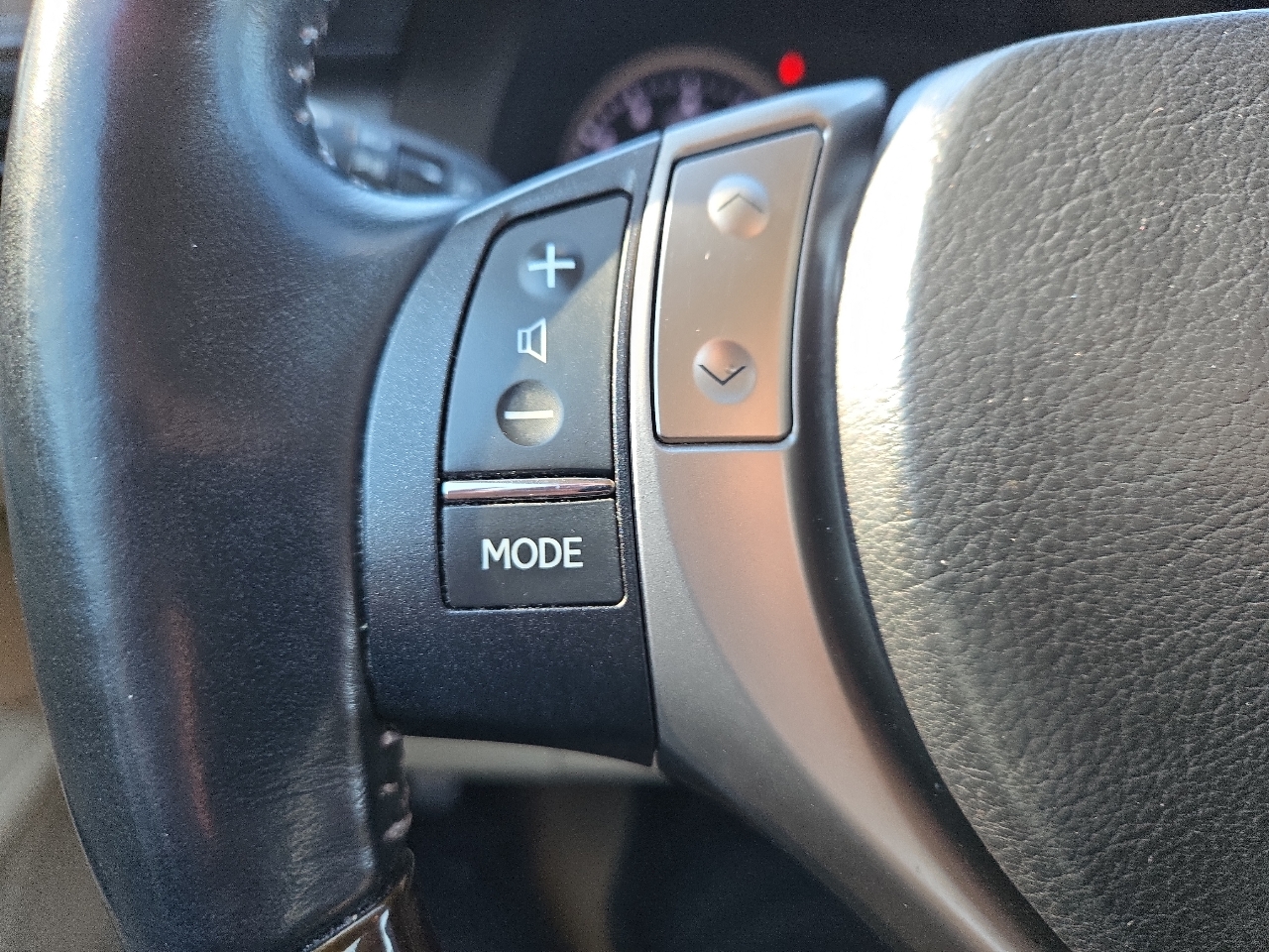 Lexus ES 350 4dr Sdn 2013