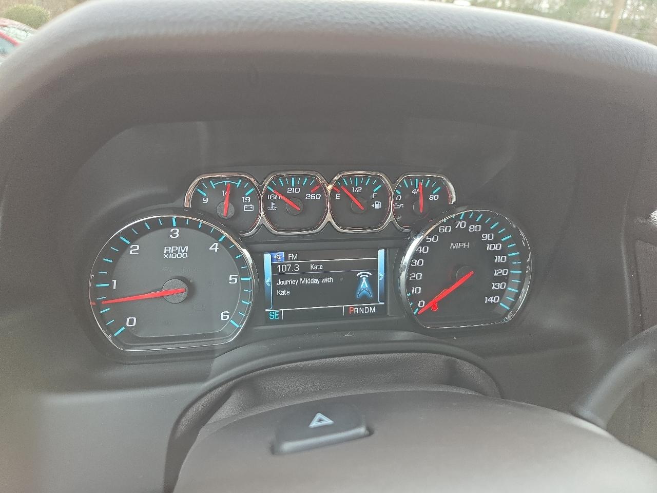 Chevrolet Suburban 4WD 4dr 1500 LT 2016