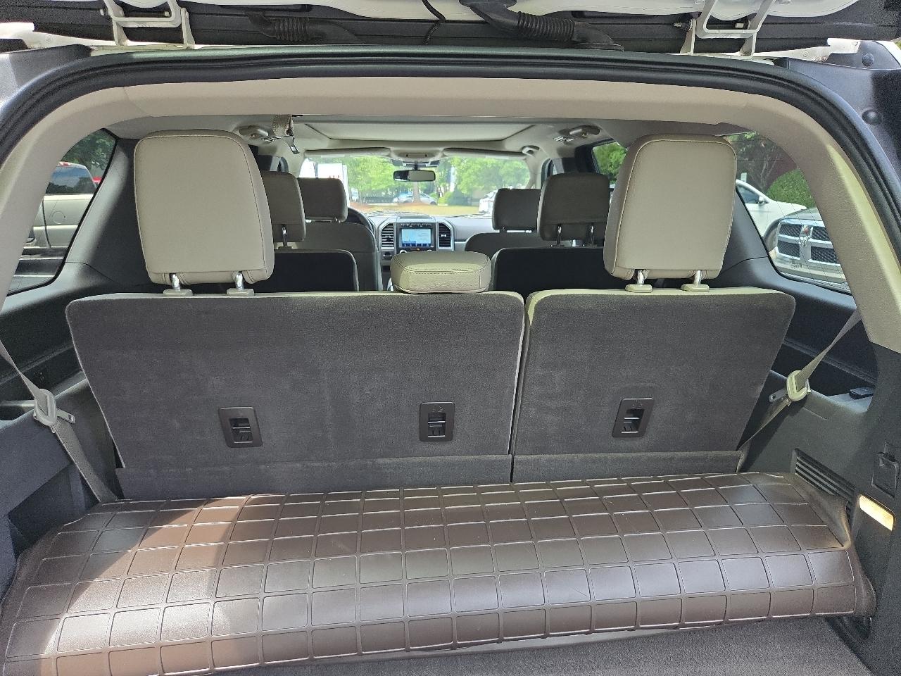 Ford Expedition XLT 4x4 2020