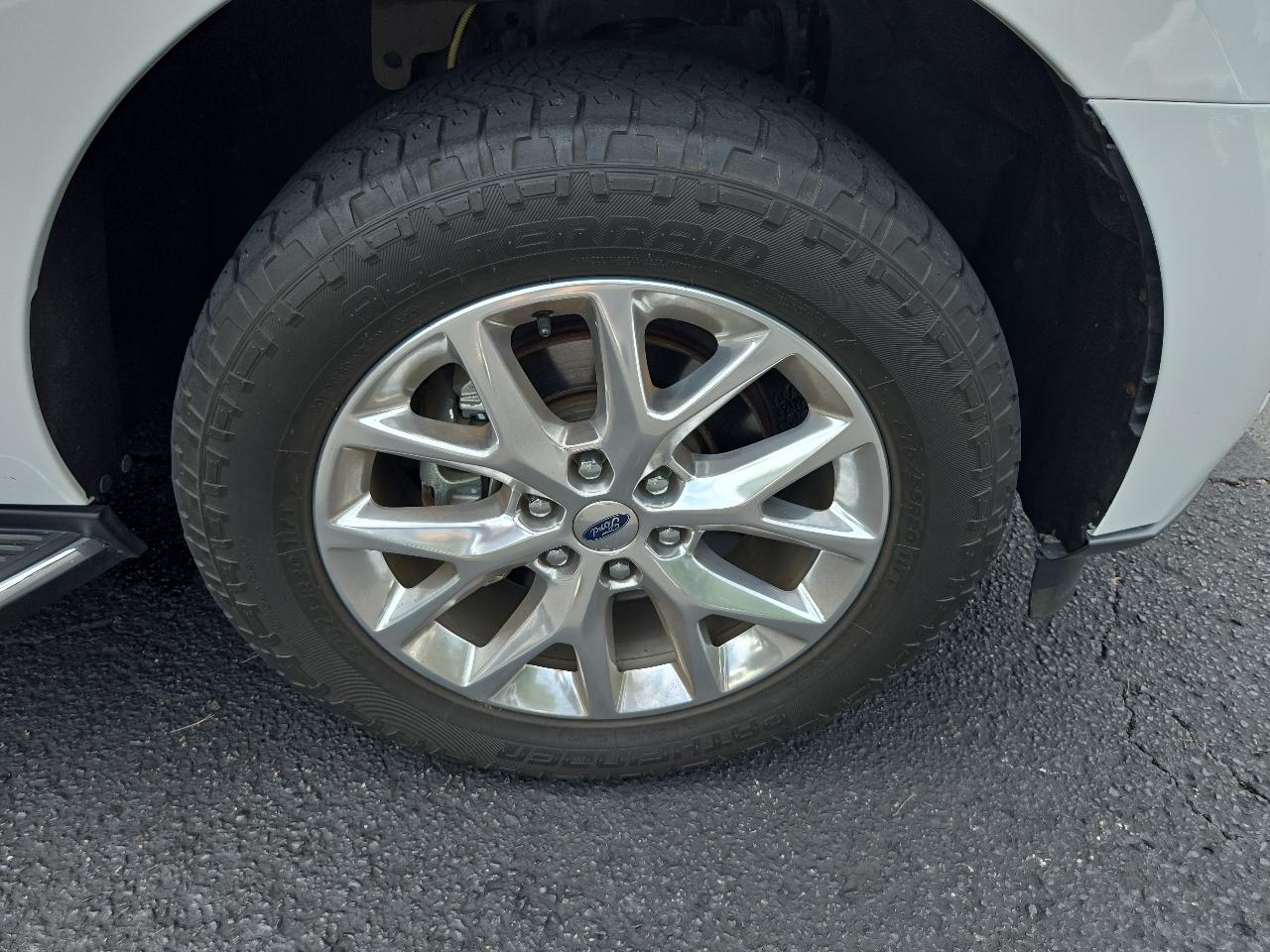 Ford Expedition XLT 4x4 2020