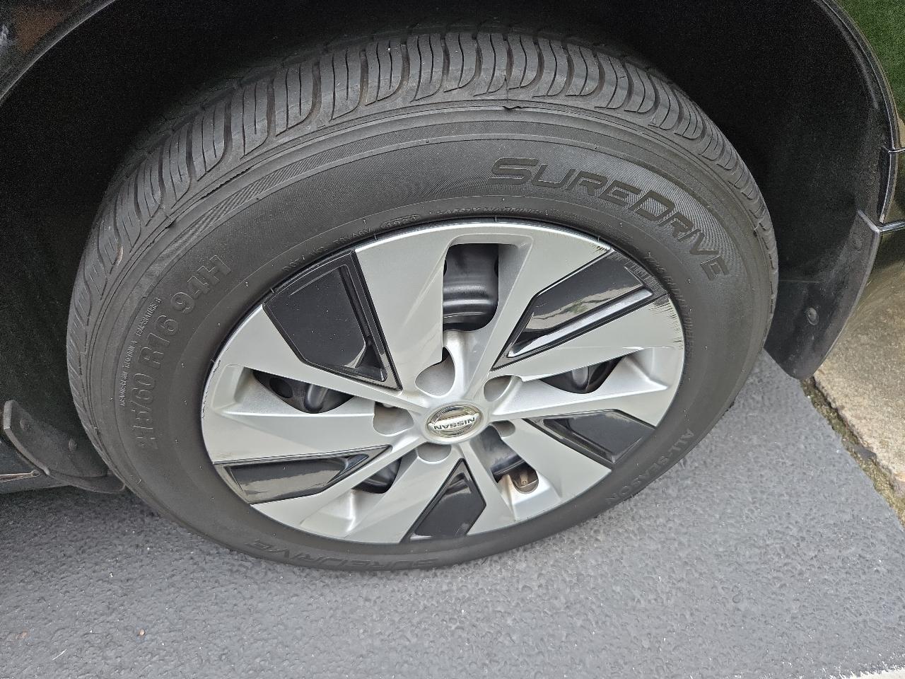 Nissan Altima 2.5 S AWD Sedan 2019