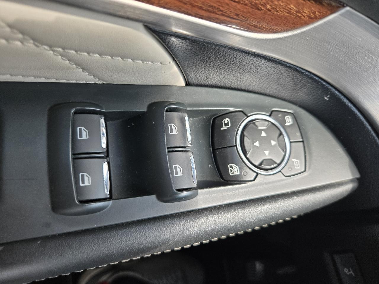 Ford Explorer Platinum 4WD 2018