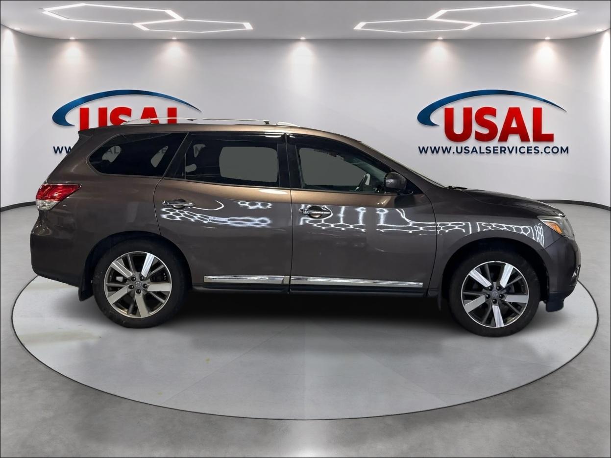 Nissan Pathfinder 4WD 4dr Platinum 2015