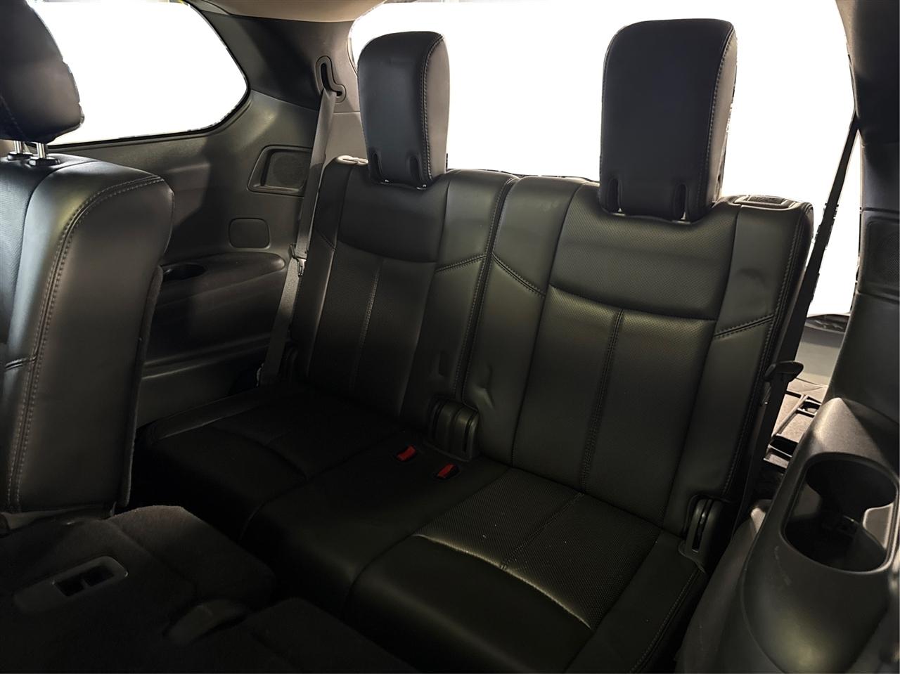 Nissan Pathfinder 4WD 4dr Platinum 2015