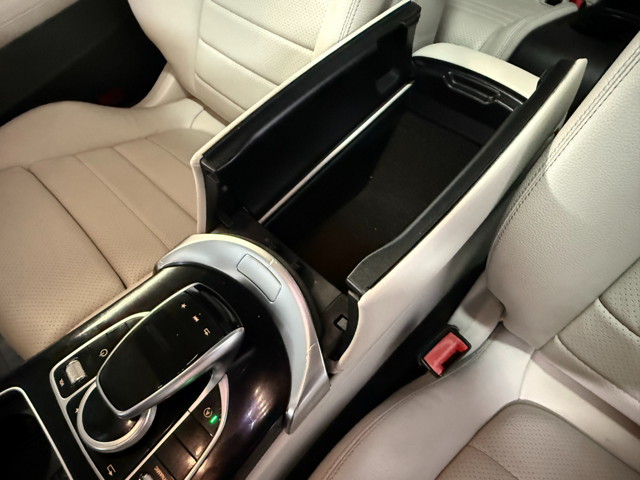 Mercedes-Benz C-Class C300 4MATIC Coupe 2017