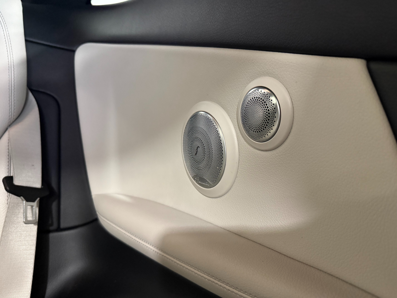 Mercedes-Benz C-Class C300 4MATIC Coupe 2017