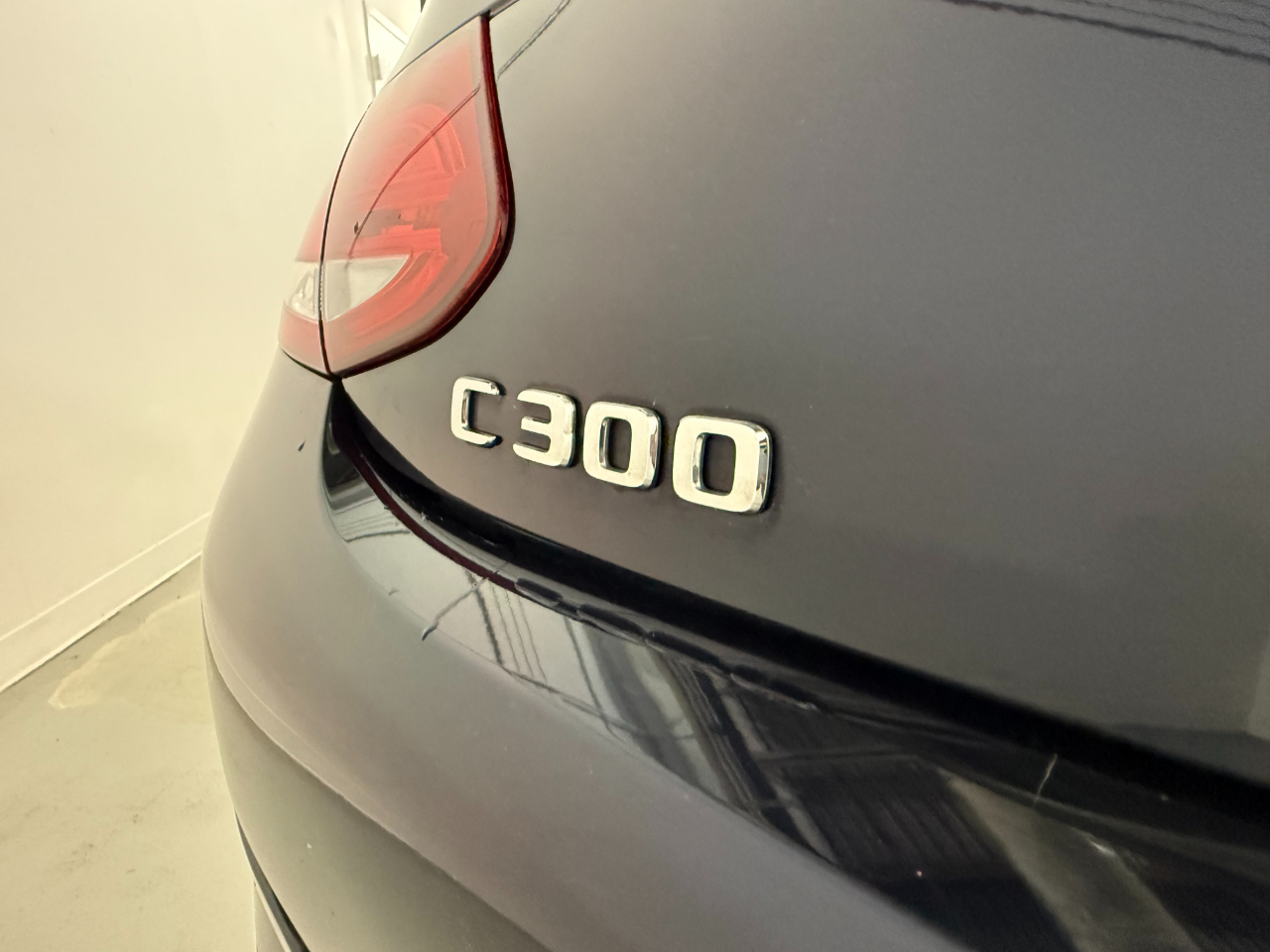 Mercedes-Benz C-Class C300 4MATIC Coupe 2017