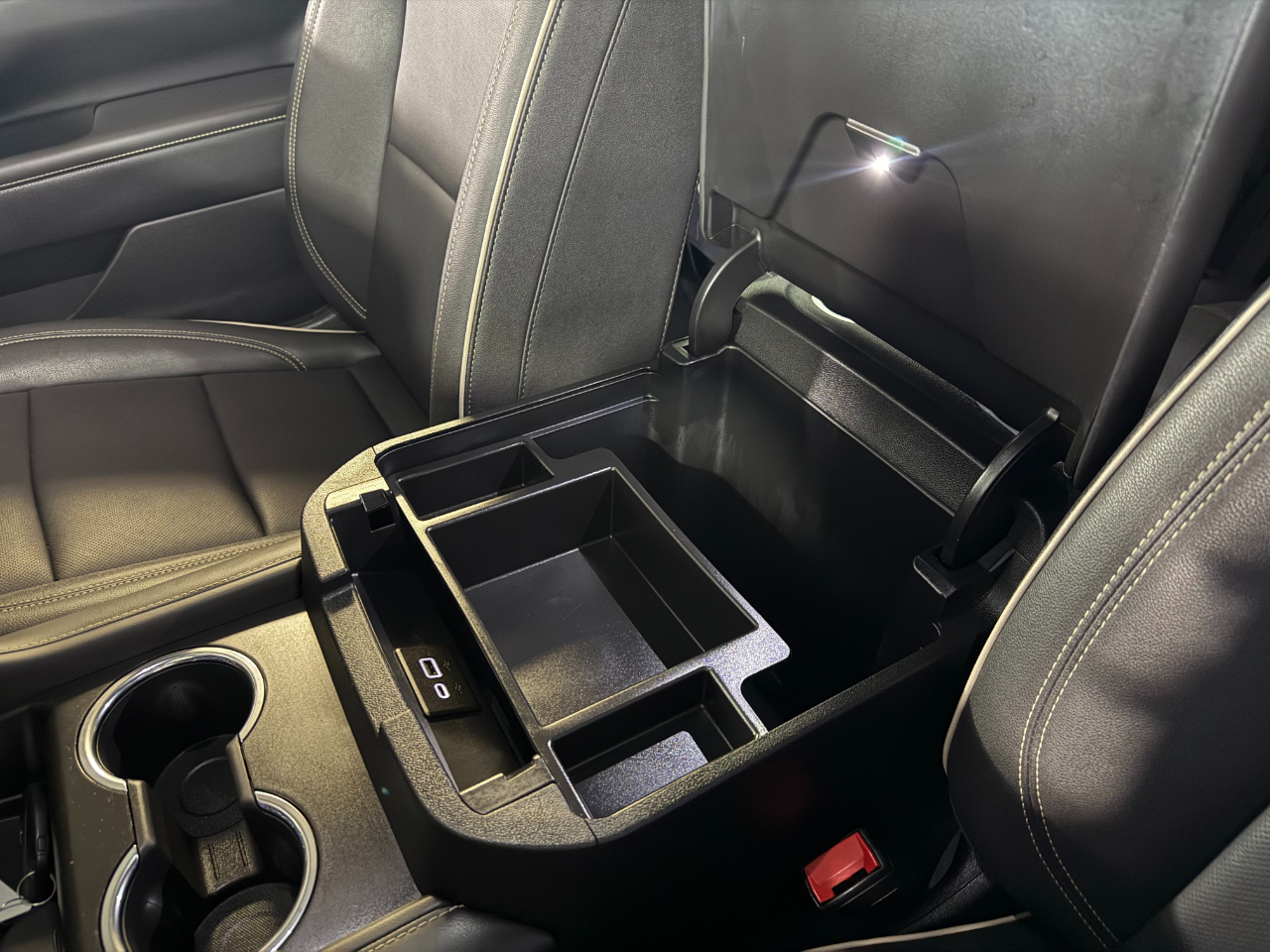 Chevrolet Suburban Premier 4WD 2023