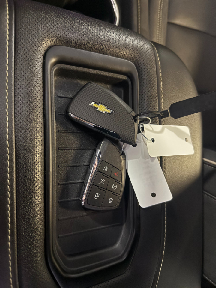 Chevrolet Suburban Premier 4WD 2023