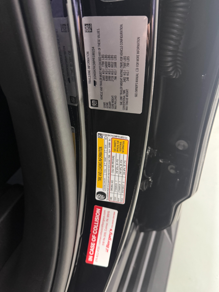 Chevrolet Suburban Premier 4WD 2023