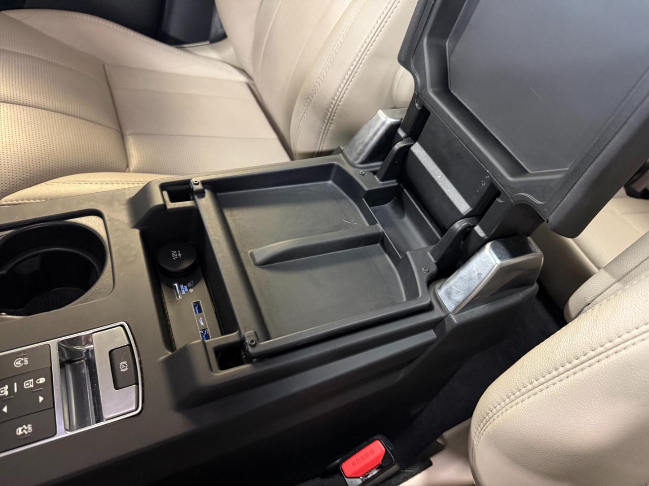 Land Rover Discovery Landmark Edition 2020
