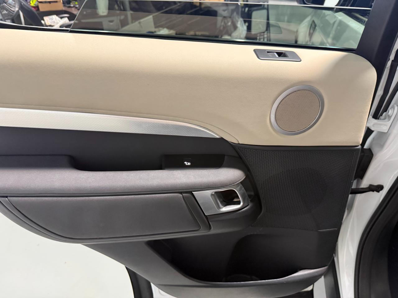 Land Rover Discovery Landmark Edition 2020