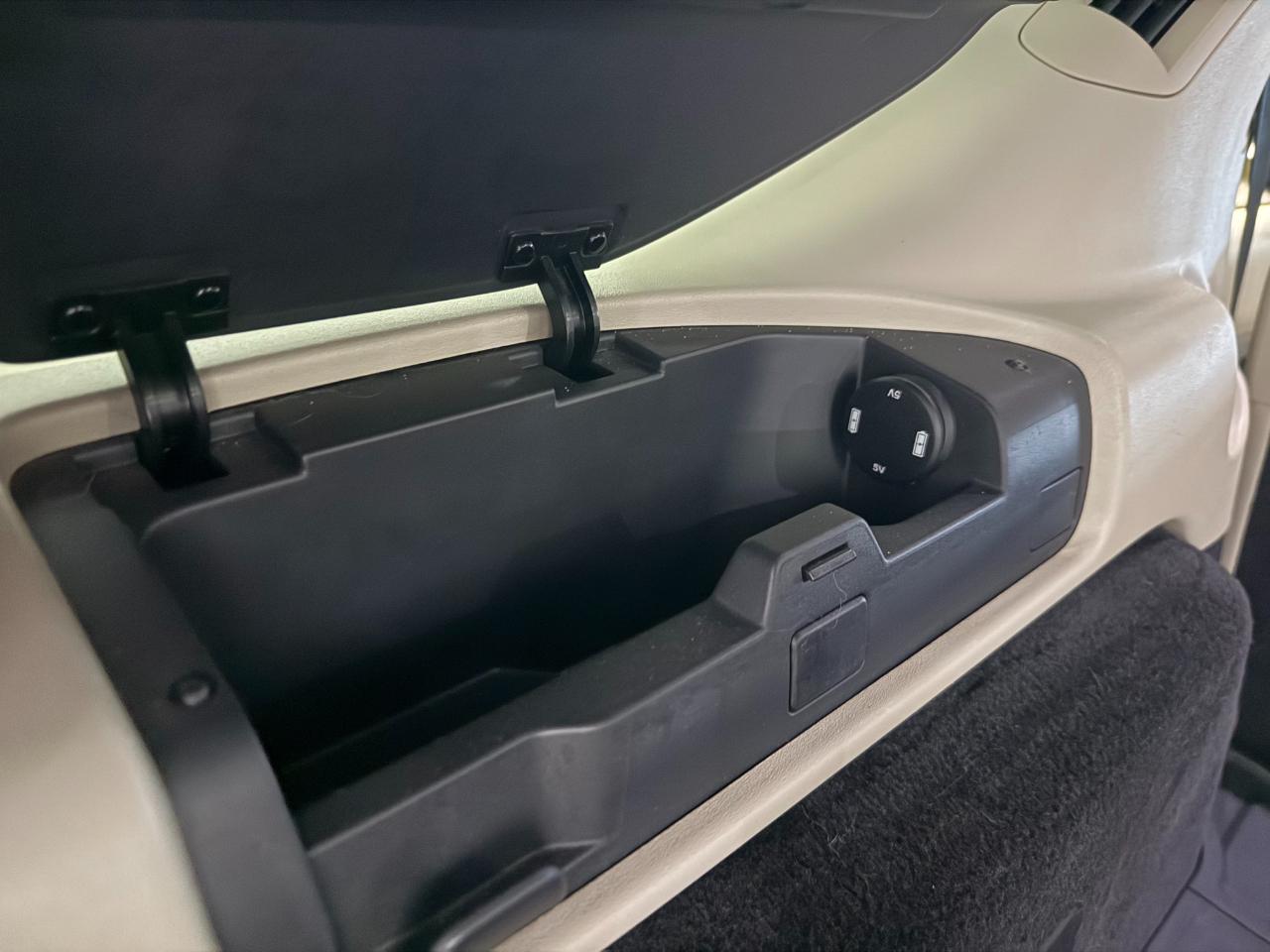 Land Rover Discovery Landmark Edition 2020