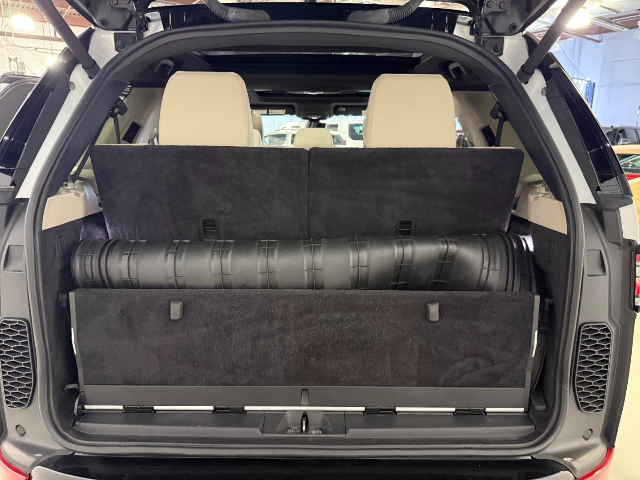 Land Rover Discovery Landmark Edition 2020