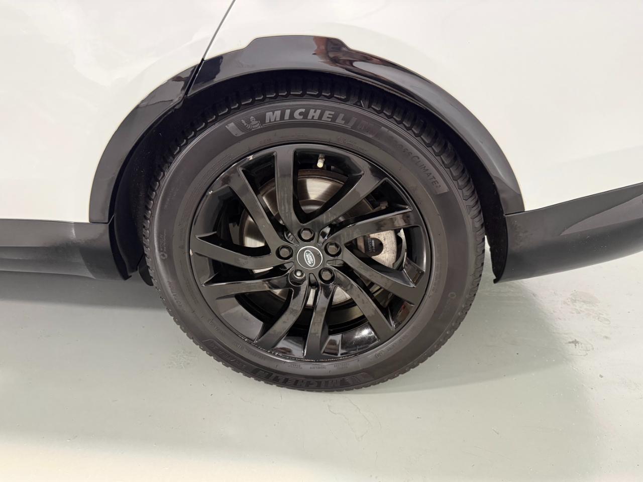 Land Rover Discovery Landmark Edition 2020