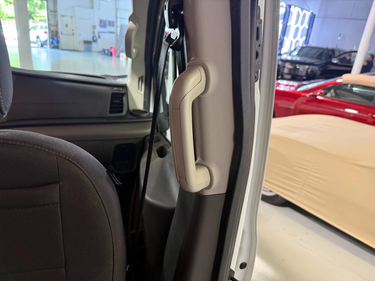 Ford Transit 350 Wagon Low Roof XL w/Sliding Pass. 148-in. WB 2020