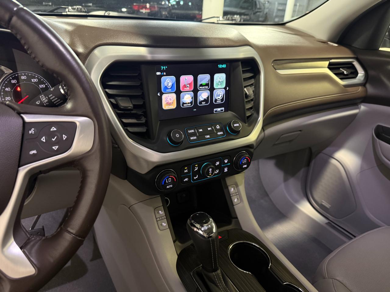 GMC Acadia SLT-2 AWD 2017