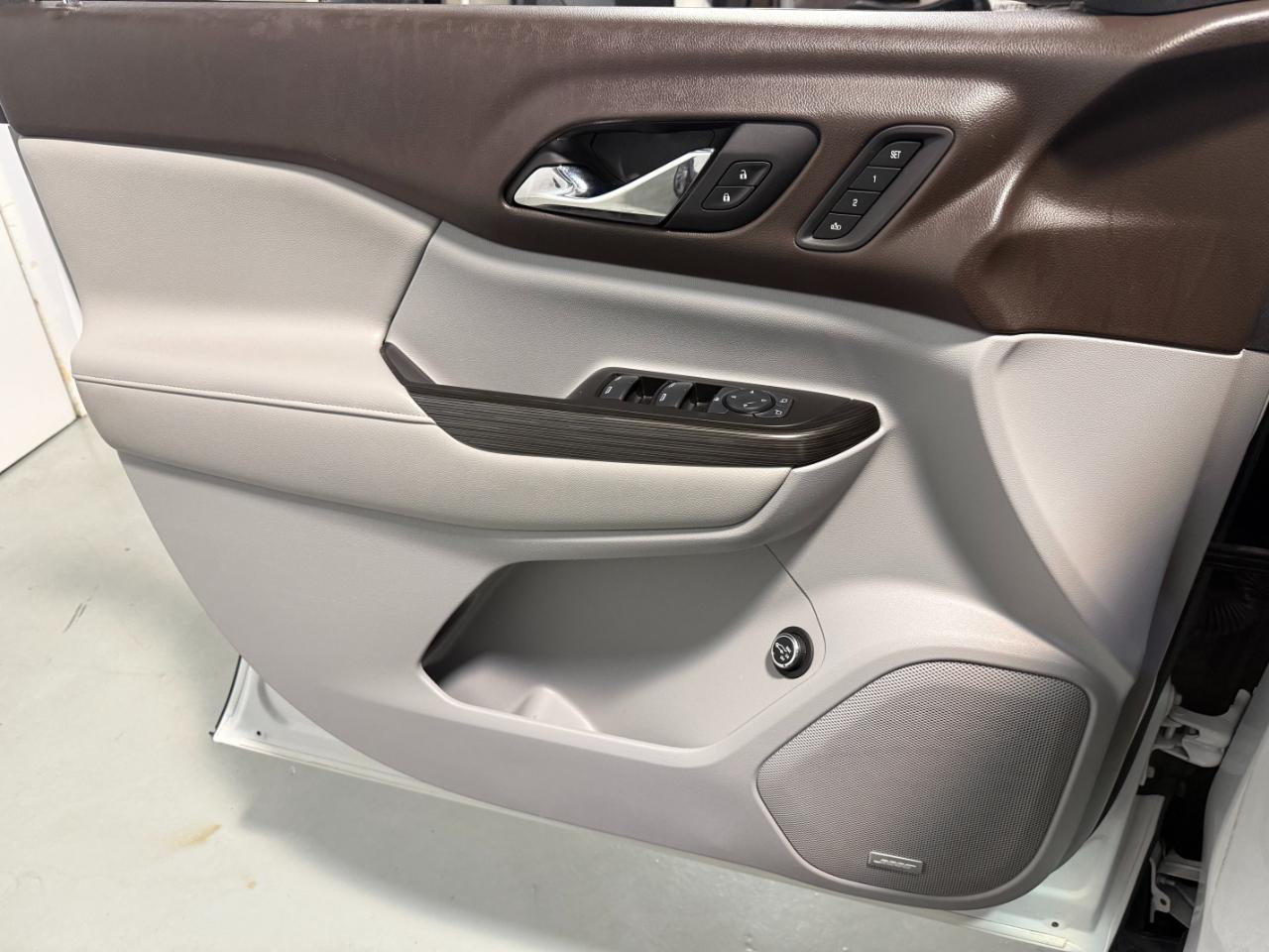GMC Acadia SLT-2 AWD 2017