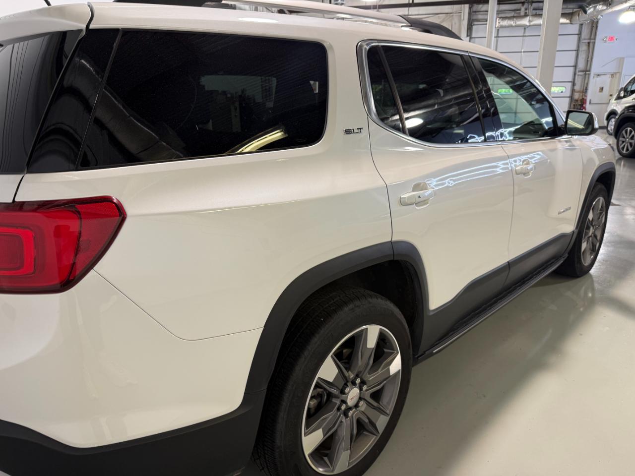 GMC Acadia SLT-2 AWD 2017
