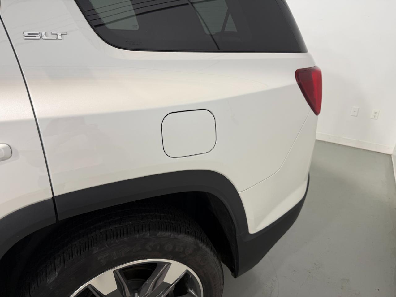 GMC Acadia SLT-2 AWD 2017