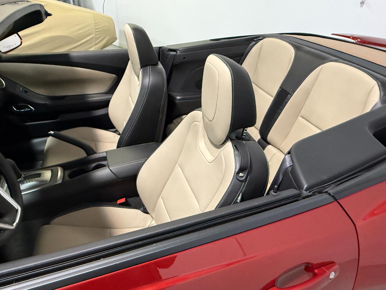 Chevrolet Camaro 2LT Convertible 2015