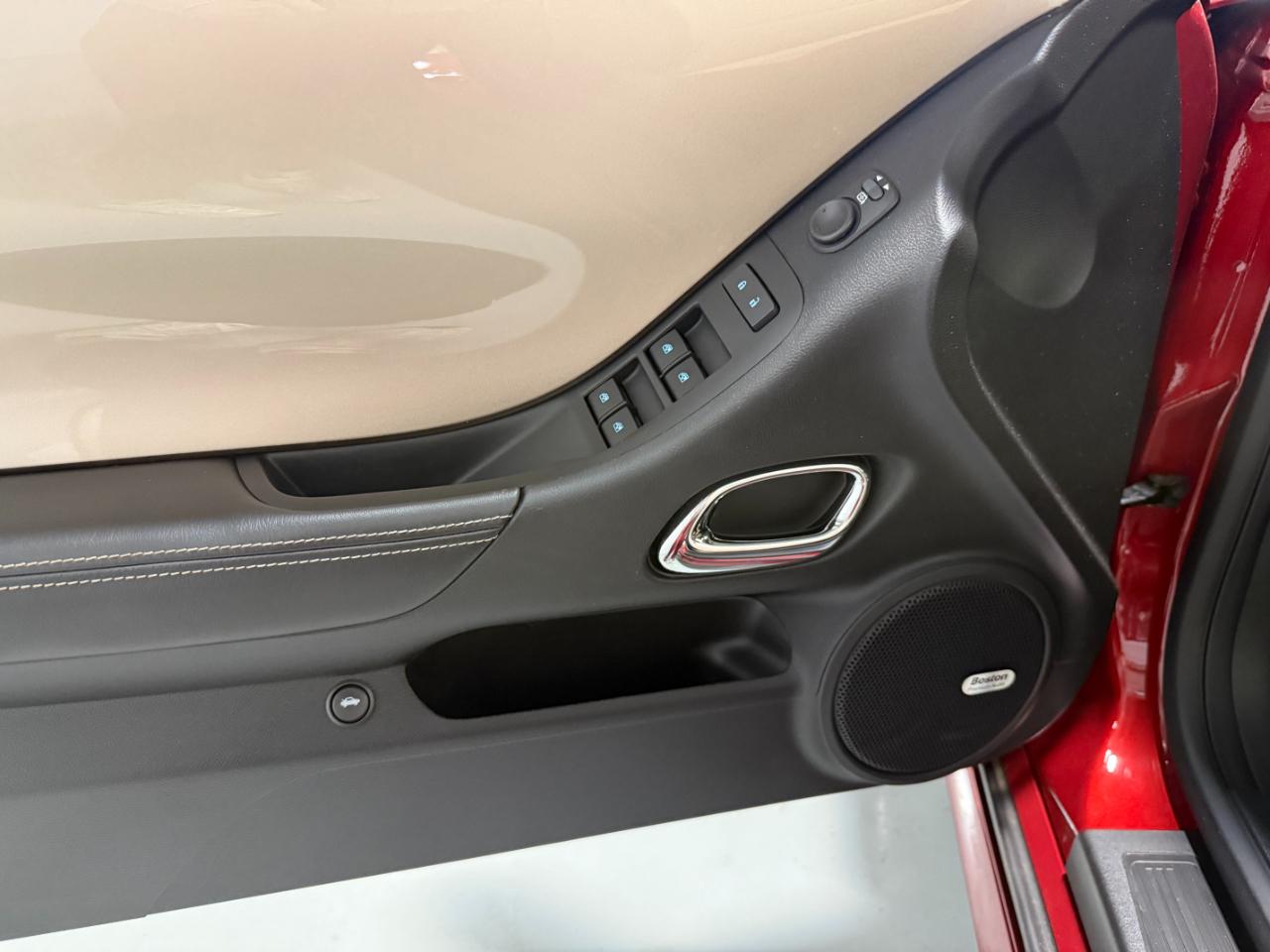 Chevrolet Camaro 2LT Convertible 2015