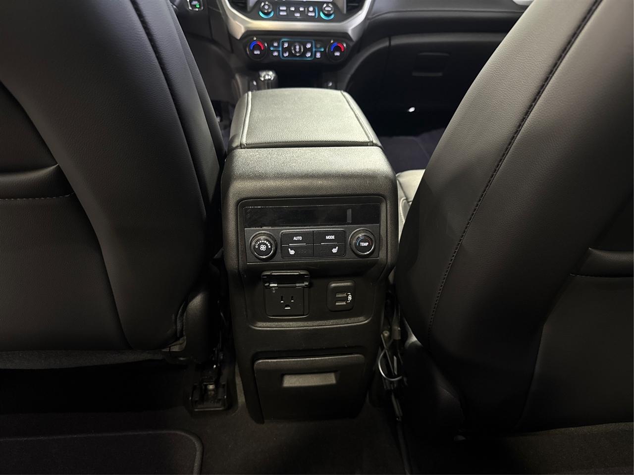 GMC Acadia SLT-2 AWD 2019