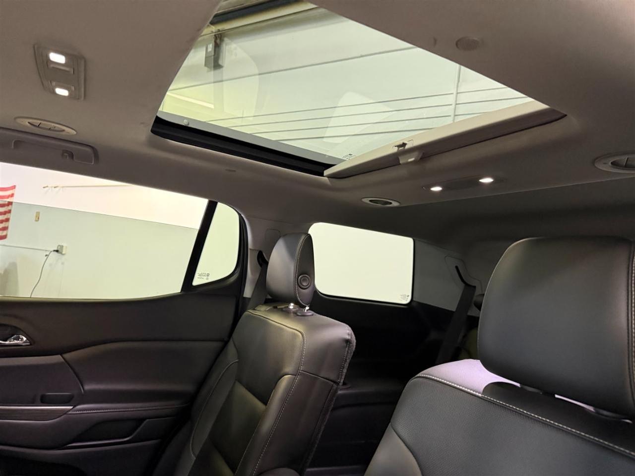 GMC Acadia SLT-2 AWD 2019