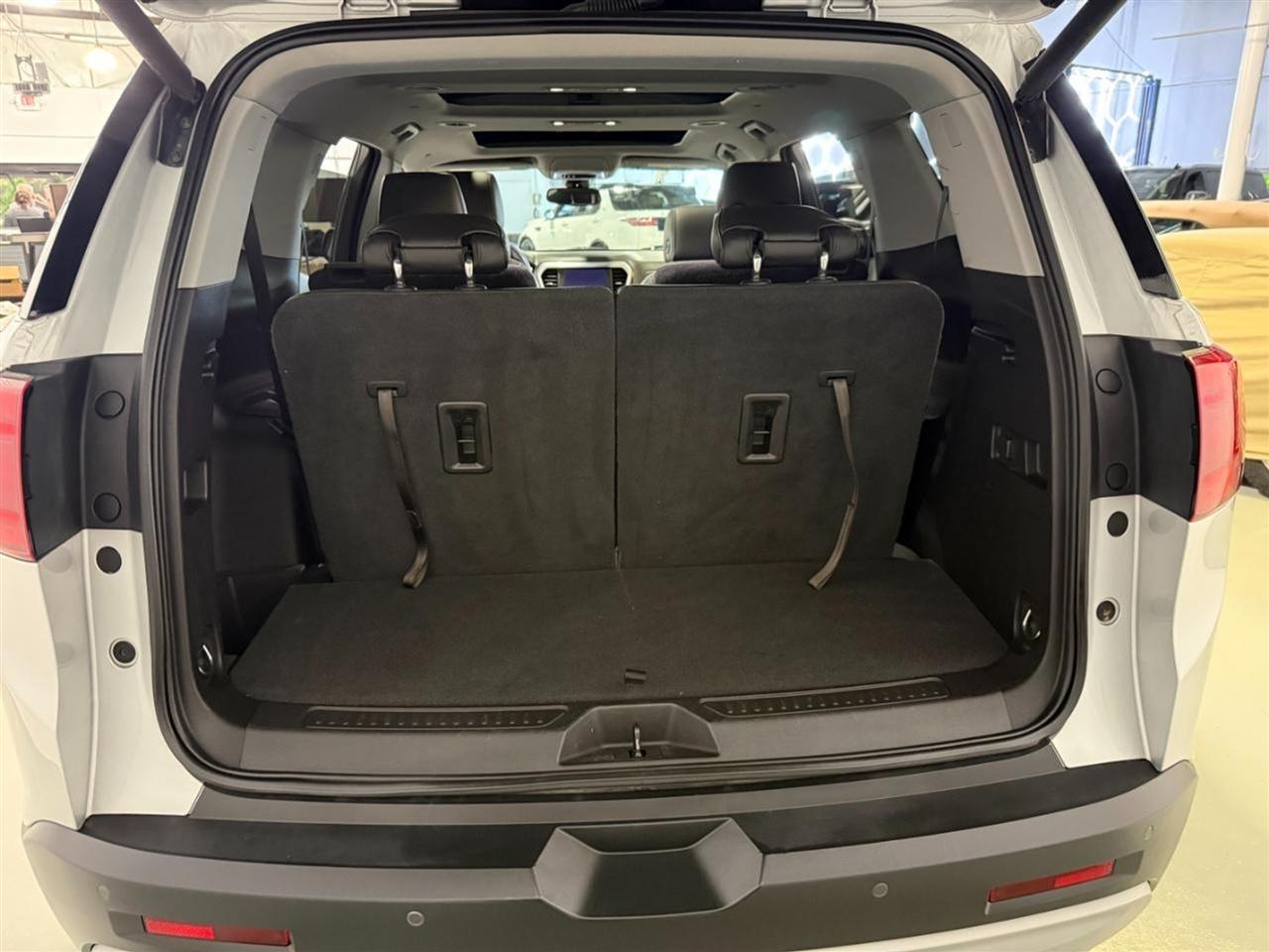 GMC Acadia SLT-2 AWD 2019