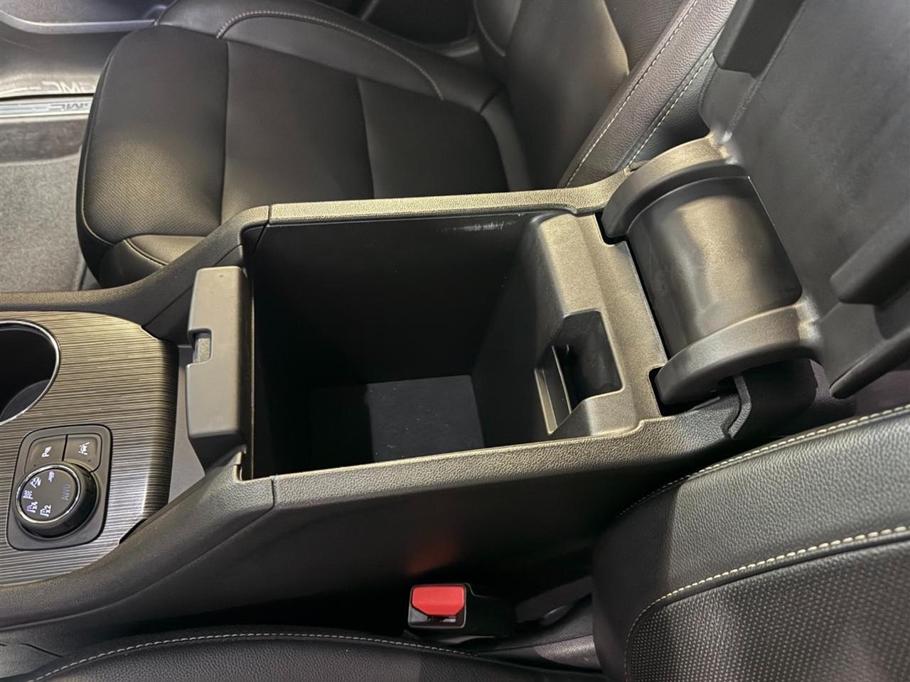 GMC Acadia SLT-2 AWD 2019