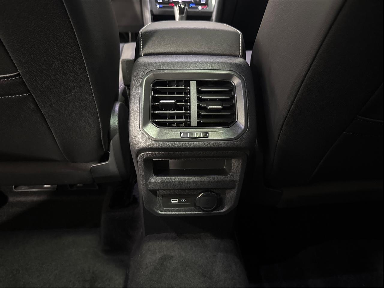 Volkswagen Tiguan SE R-Line Black 4MOTION 2023
