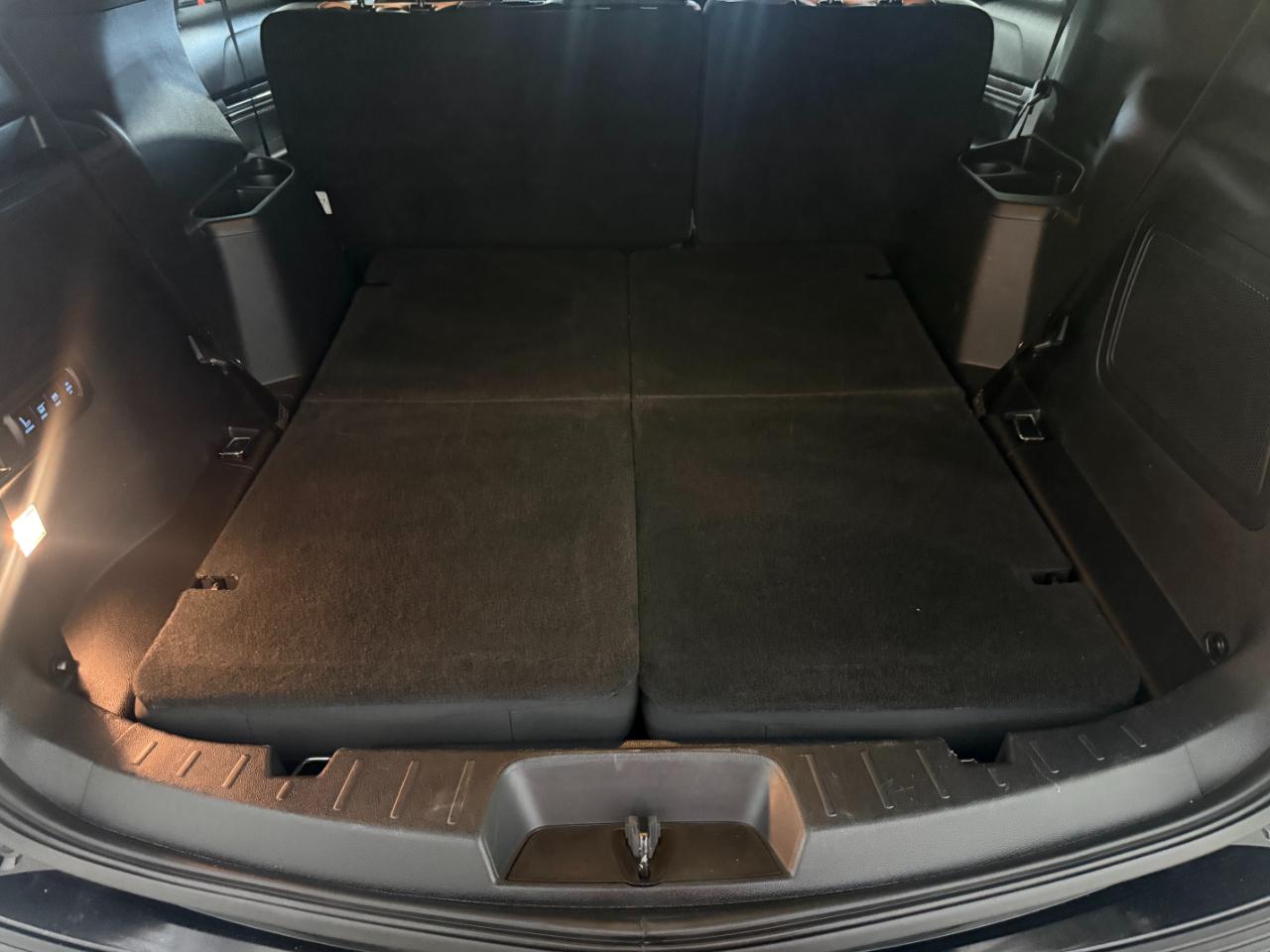 Ford Explorer Limited 4WD 2018