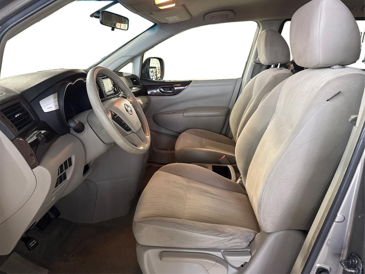 Nissan Quest SV 2017