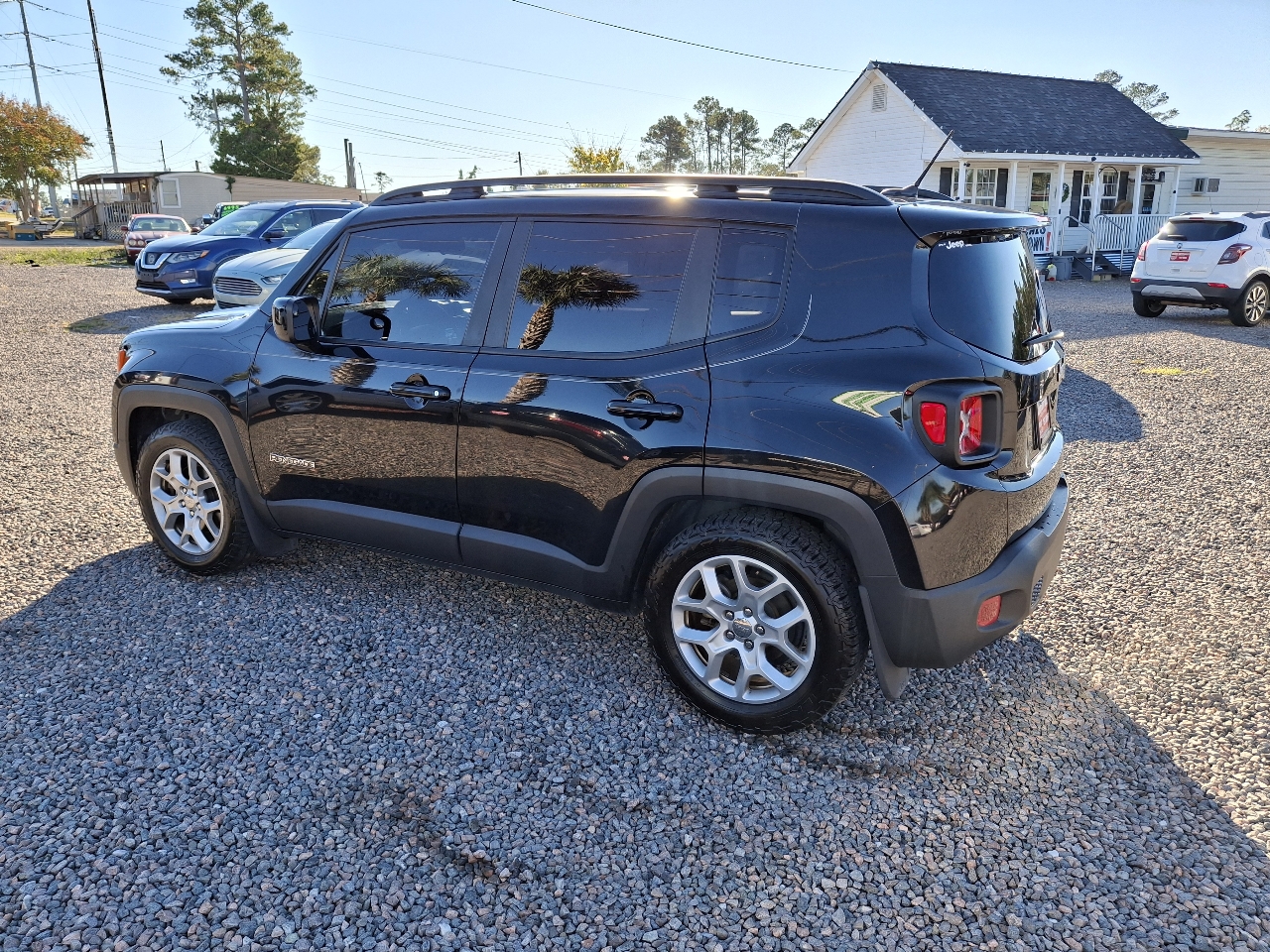 Jeep Renegade Latitude FWD 2017 Jeep Renegade Latitude FWD 2017