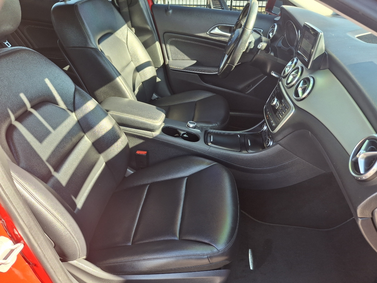 Mercedes-Benz GLA-Class GLA250 4MATIC 2015