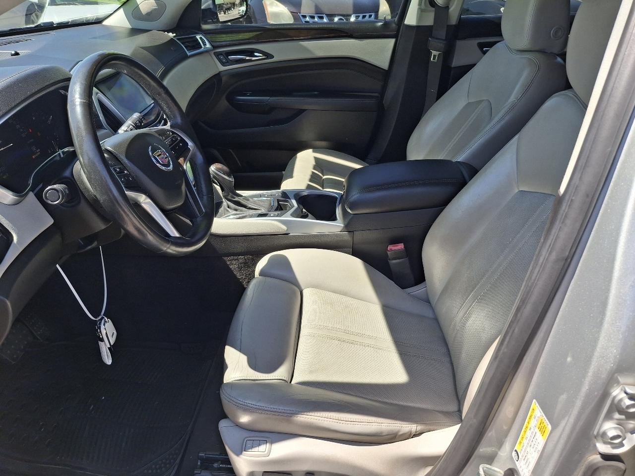 Cadillac SRX Luxury Collection FWD 2015