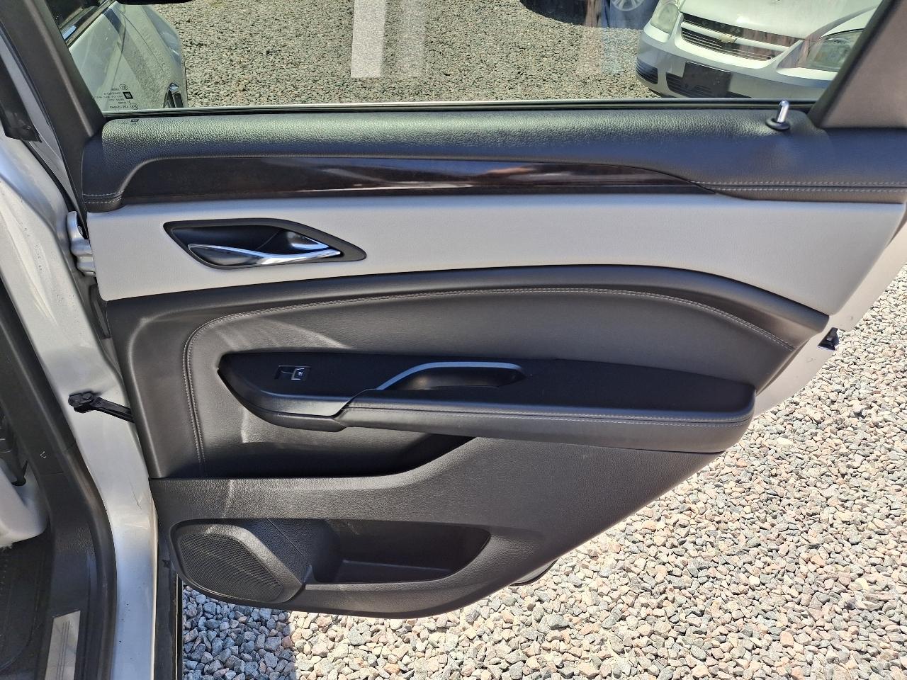 Cadillac SRX Luxury Collection FWD 2015