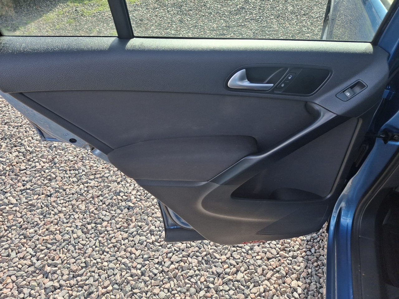 Volkswagen Tiguan S 2017