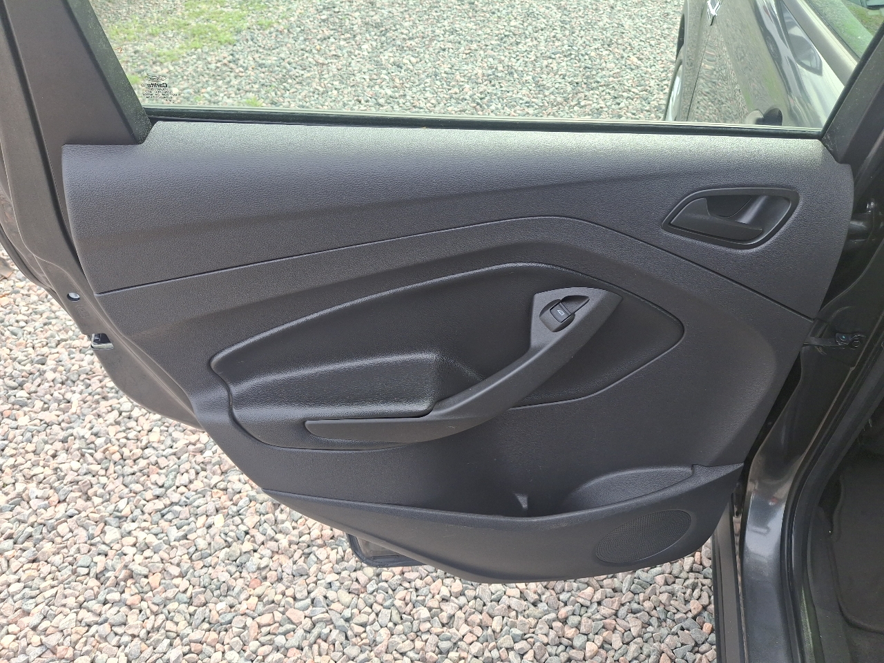 Ford Escape S FWD 2016