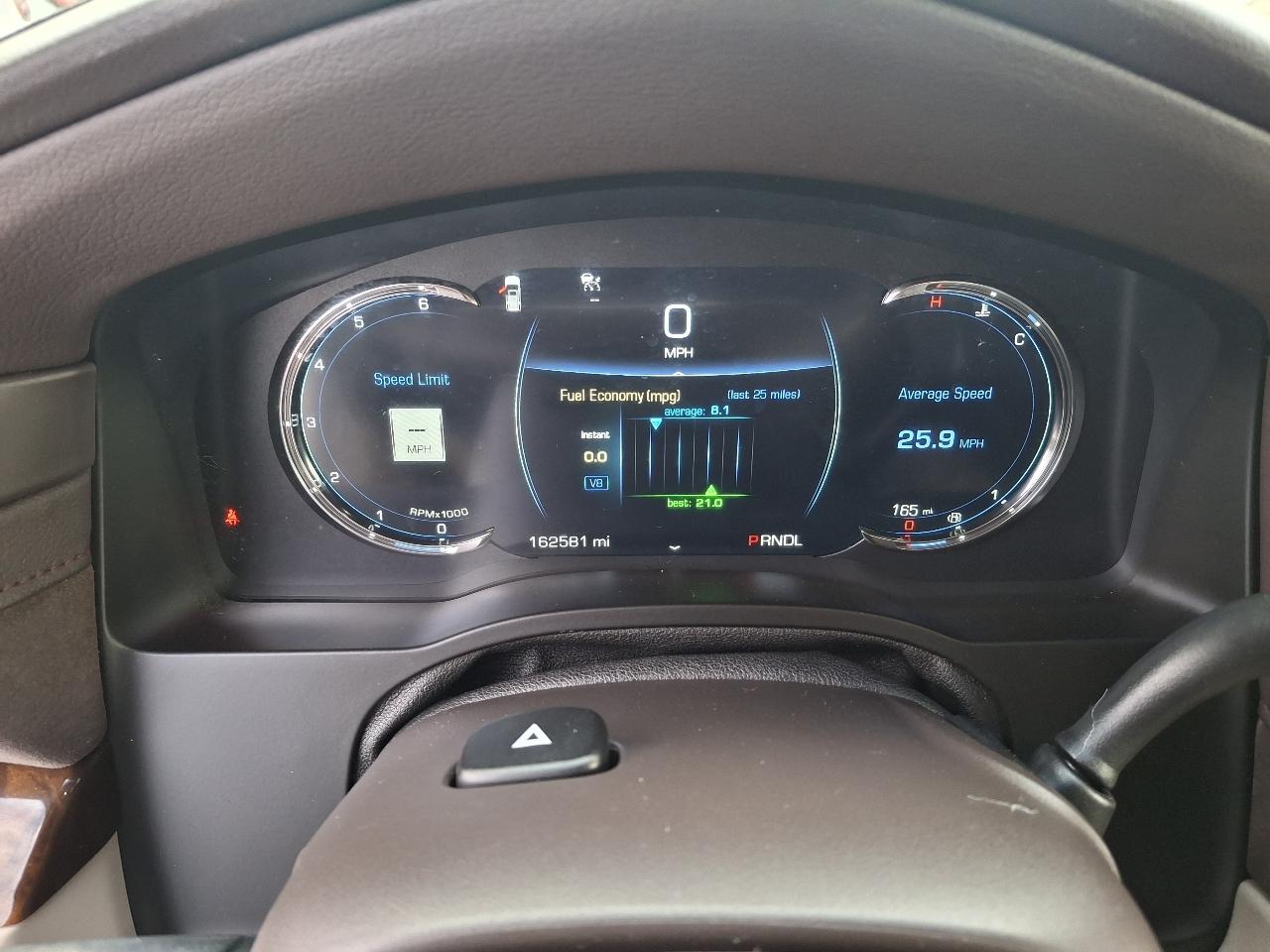 Cadillac Escalade ESV Premium 4WD 2017