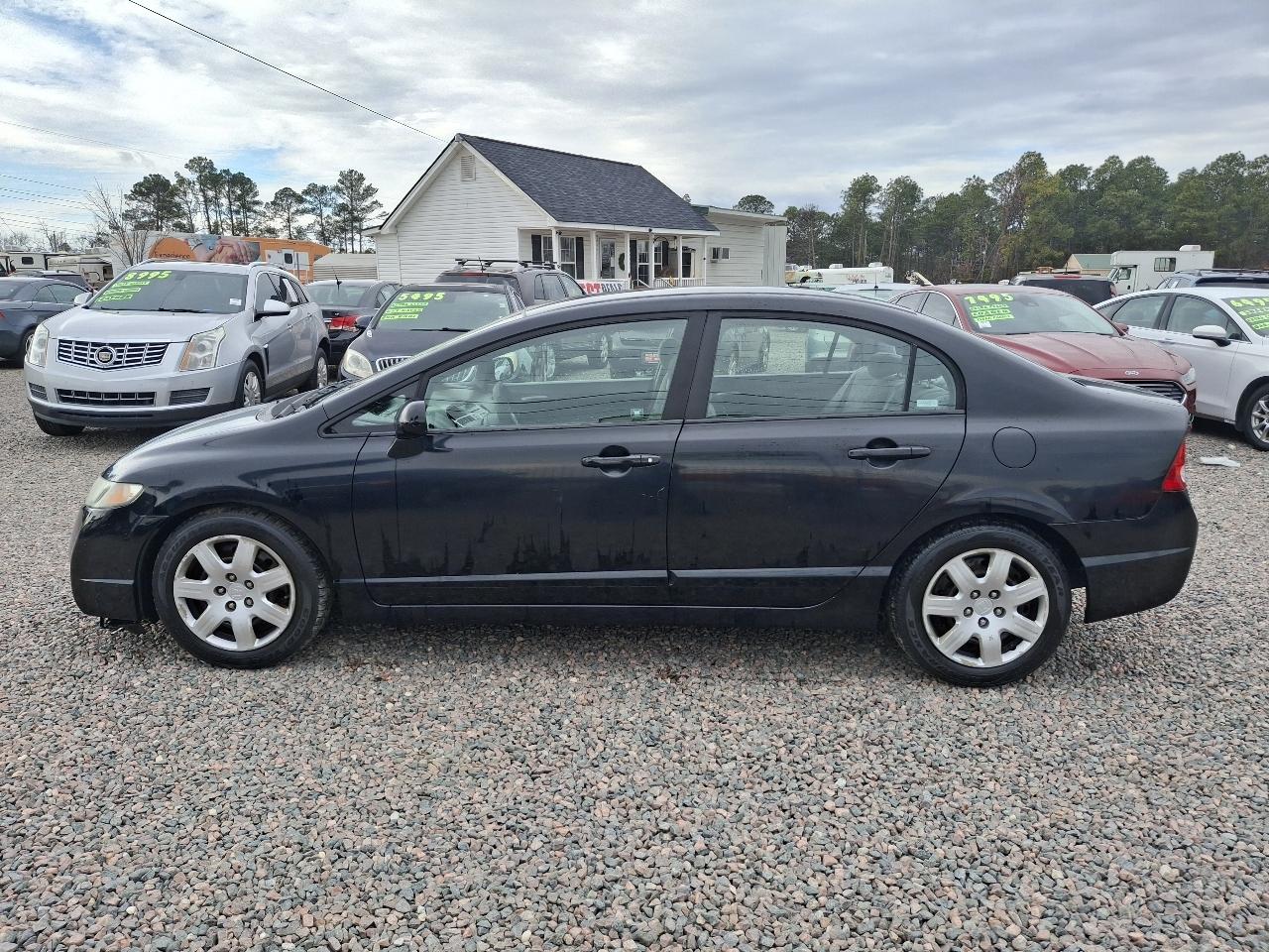 Honda Civic LX Sedan 5-Speed AT 2009