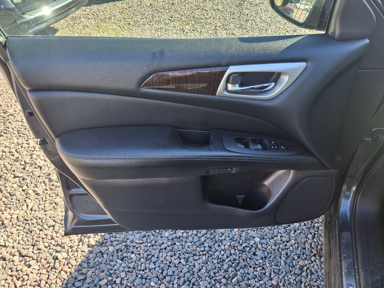 Nissan Pathfinder SL 4WD 2014