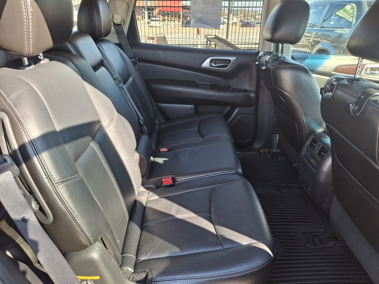 Nissan Pathfinder SL 4WD 2014