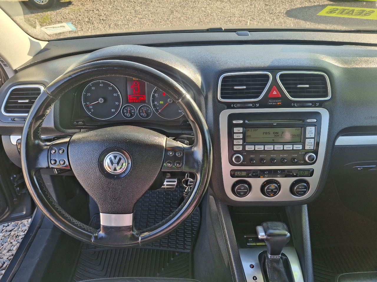 Volkswagen Eos 2.0T w/ Sport Pkg. 2007