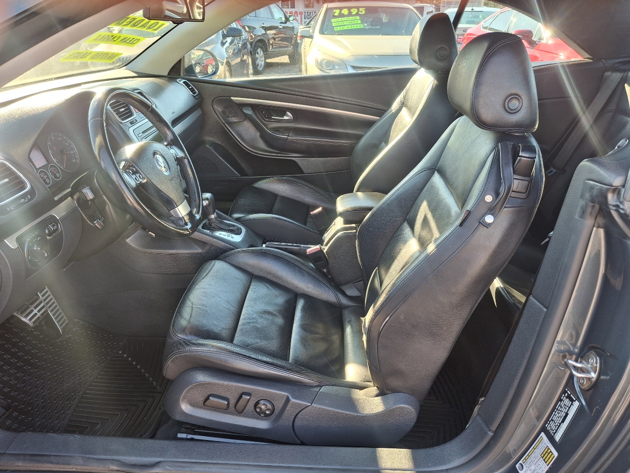 Volkswagen Eos 2.0T w/ Sport Pkg. 2007