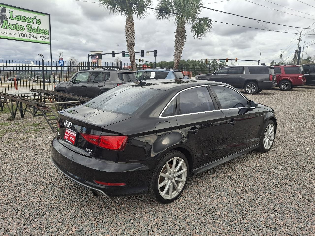 Audi A3 2.0T Premium Sedan quattro S tronic 2015