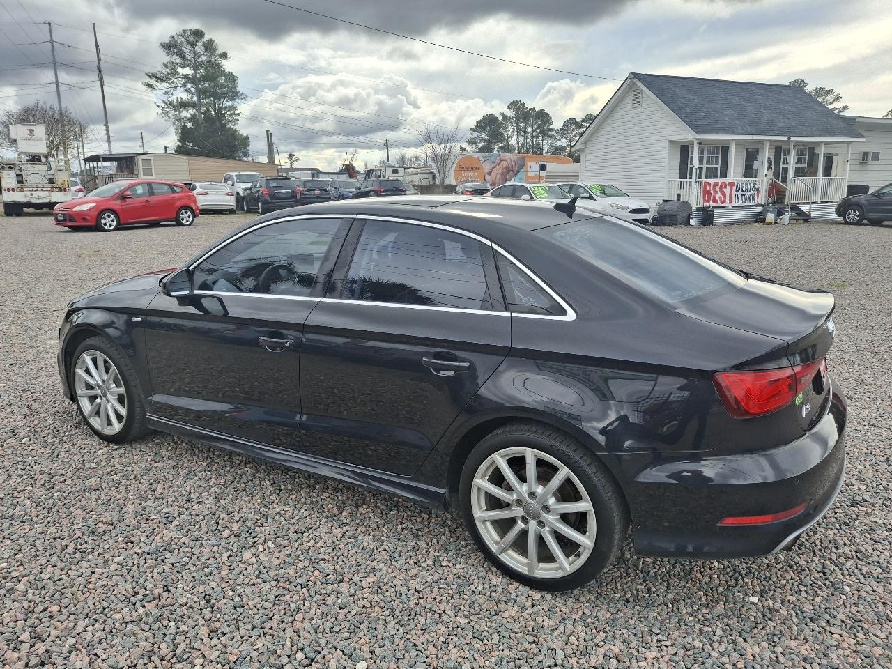 Audi A3 2.0T Premium Sedan quattro S tronic 2015